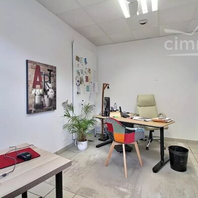 Commerce 4 pièces 166000 €