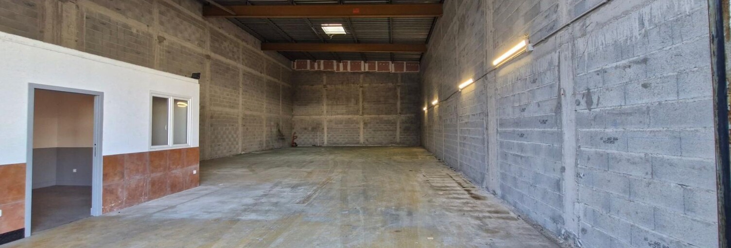 Bureau   m² à vendre à Afa (20167)