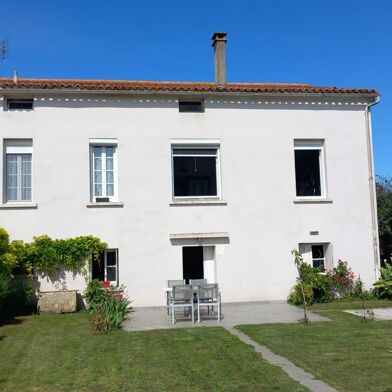 Maison 5 pièces 242650 €