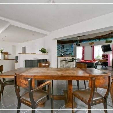 Maison 10 pièces 305000 €