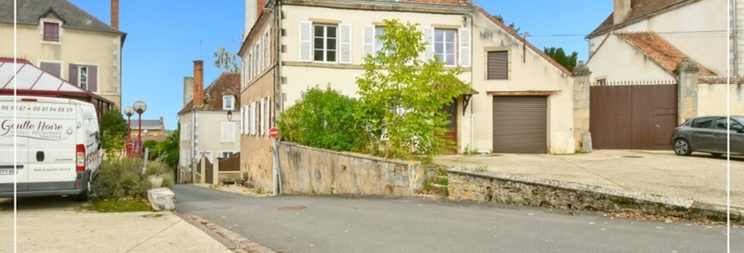 Maison 10 Pièces 387 m² à vendre à Châteaumeillant (18370)