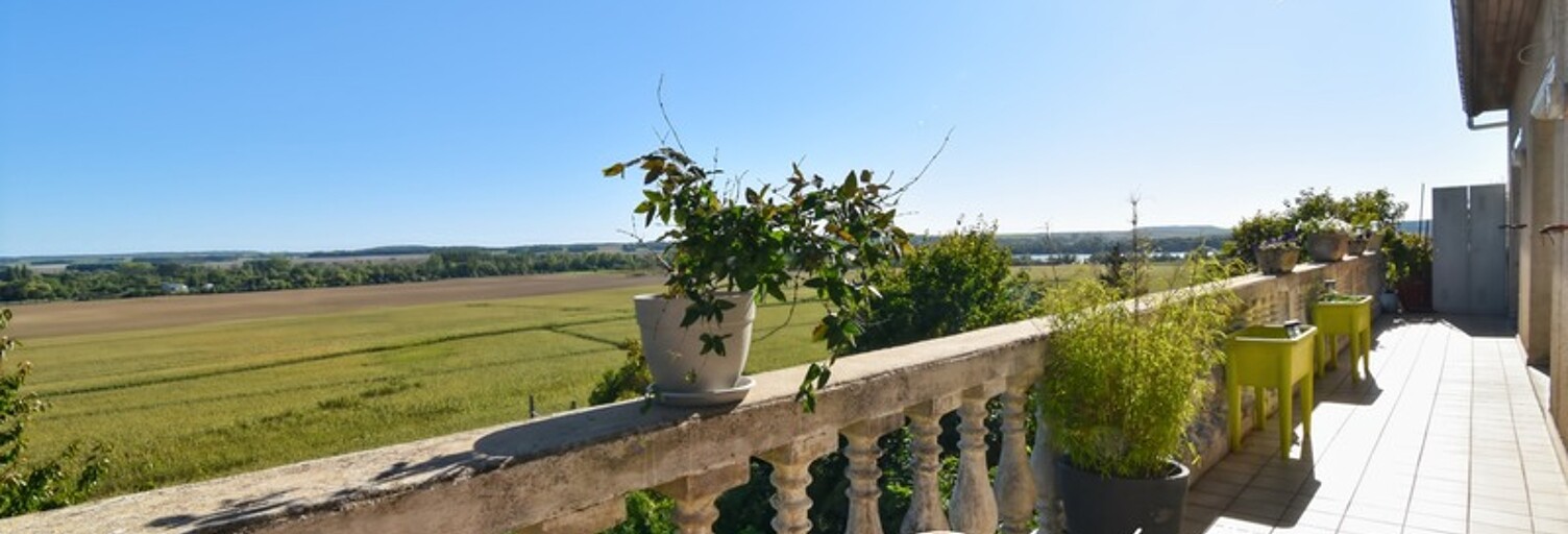 Appartement 5 Pièces 132 m² à vendre à La Grande-Paroisse (77130)