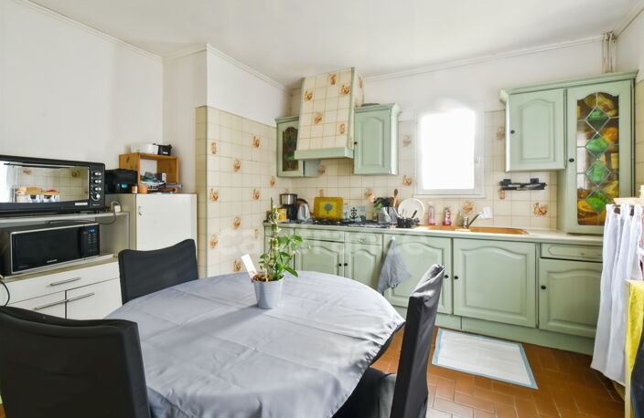 Duplex lumineux 5 pièces – 132 m² – Jardin + balcon plein Sud – Vue Seine & Lac — photo 4