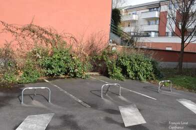 Garage  7995 €
