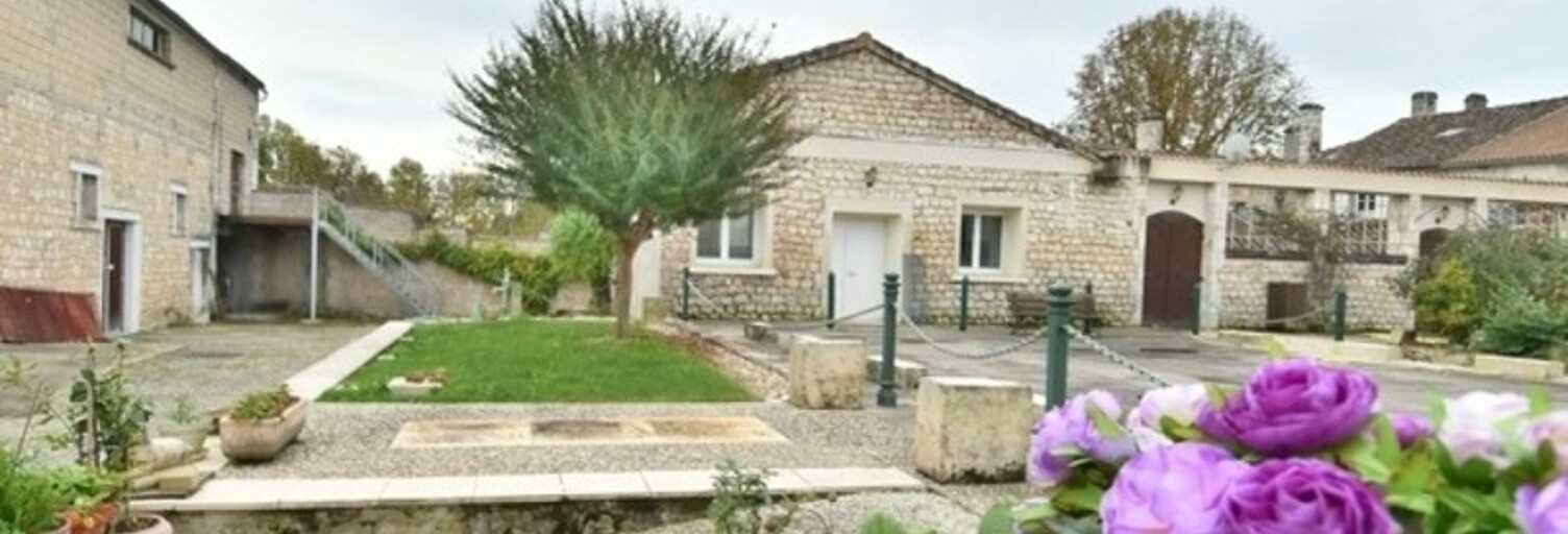 Immeuble  2500 m² à vendre à Angoulême (16000)