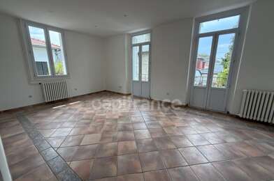 Appartement 4 pièces 143000 €