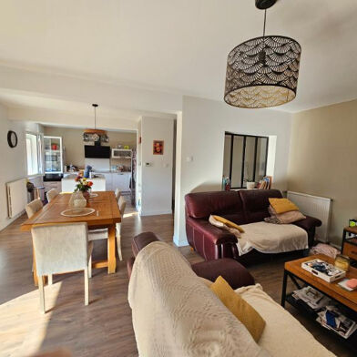 Maison 7 pièces 304500 €