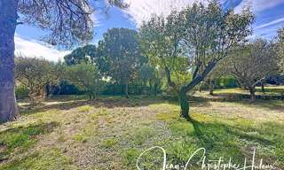 Terrain  698 m² à vendre à Nîmes (30000)