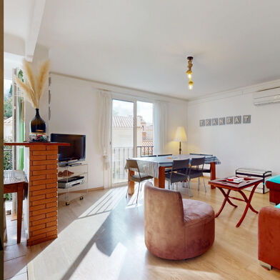 Appartement 4 pièces 256000 €