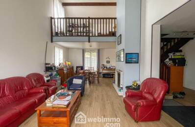 Maison - 134m² - Marolles-en-Brie — photo du bien