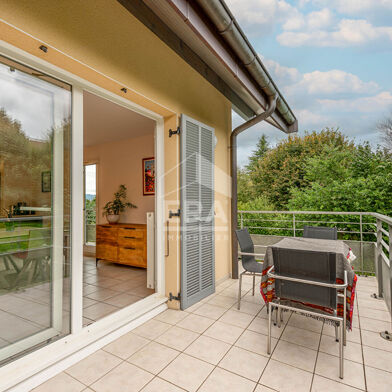 Appartement 4 pièces 592000 €