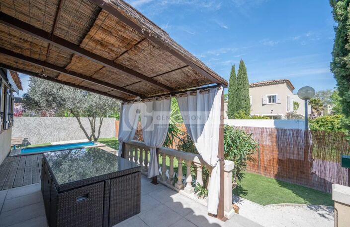 Charmante villa de plain-pied T4 - Saint-Etienne-du-Grès — photo 4