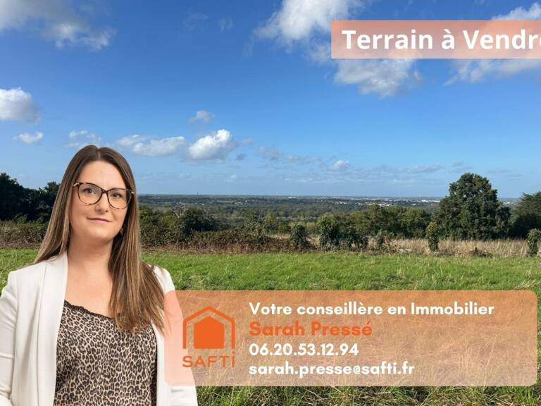 Terrain - À bâtir - Borné et Viabilisé — photo 1
