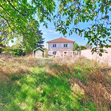 Maison 8 pièces 200000 €