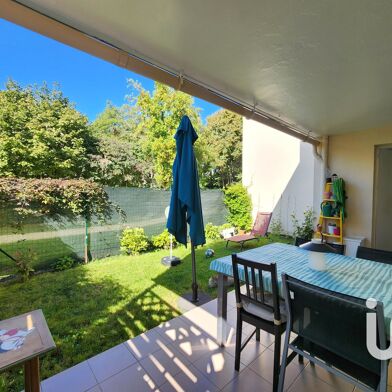 Appartement 4 pièces 270000 €