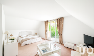 Maison 7 Pièces 202 m² à vendre à La Queue-en-Brie (94510)