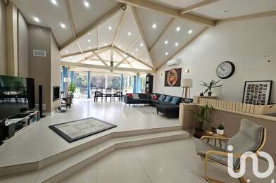 Maison 6 pièces 389000 €