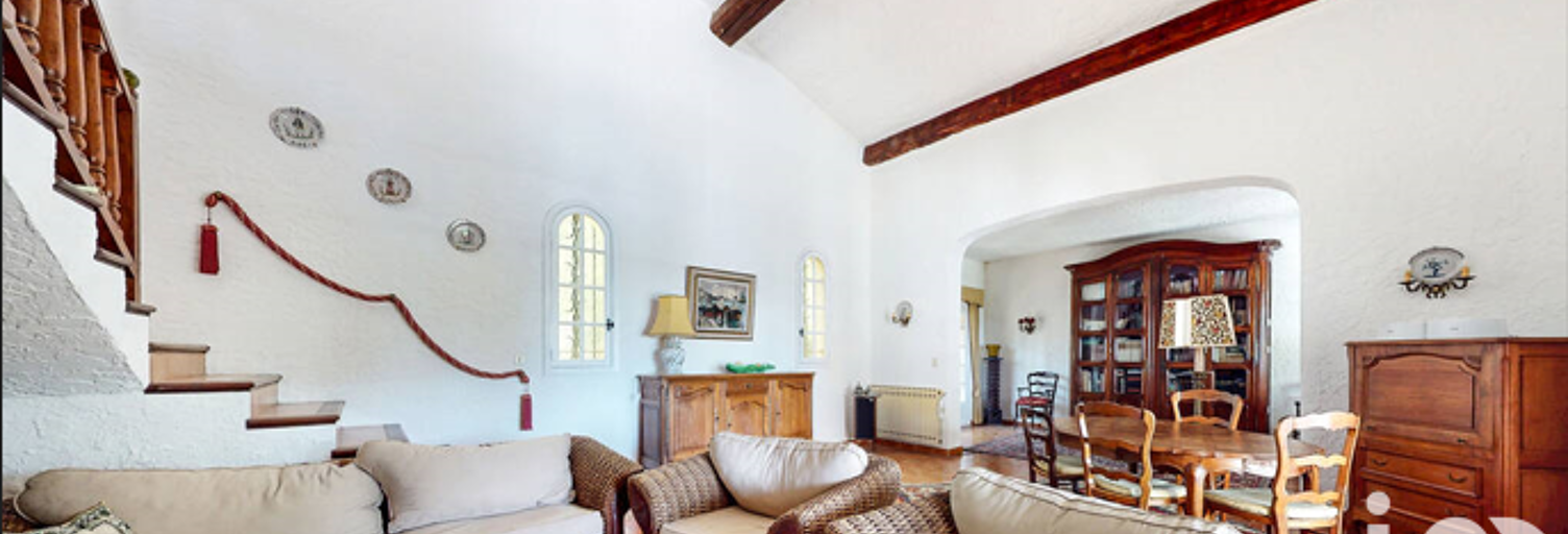 Maison 6 Pièces 194 m² à vendre à Roquefort-les-Pins (06330)