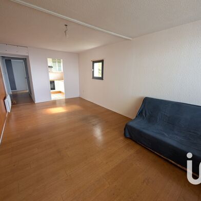 Appartement 3 pièces 120000 €