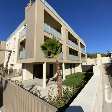 Appartement 3 pièces 275000 €