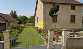 Maison 7 Pièces 136 m² à vendre à Le Veurdre (03320)