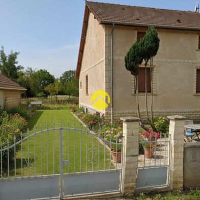 Maison 7 pièces 95850 €