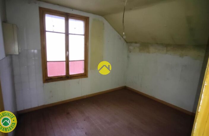 Demi-maison mitoyenne d'un côté — photo 4