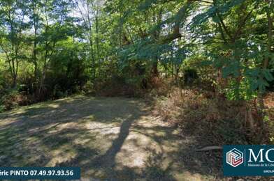 Terrain  93000 €