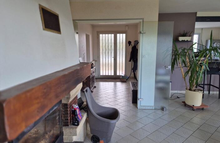 CHATEAU- GUIBERT AU CALME ABSOLUE CHARMANTE MAISON AVEC PISCINE ET SOUS SOL COMPLET SUR 3800M² CLOS — photo 5