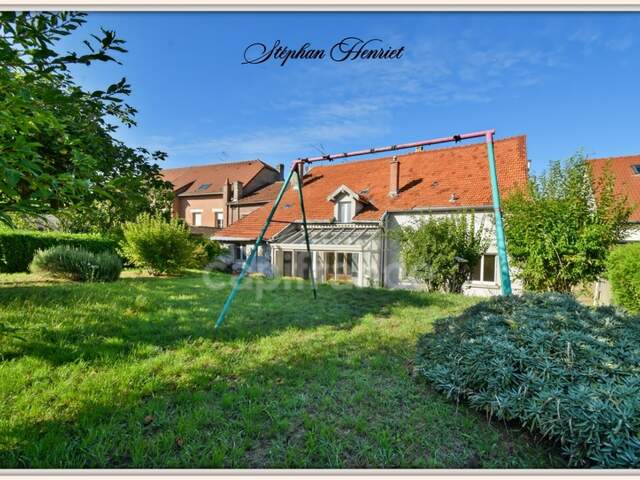 Maison à vendre 8 pièces MONTHOIS (08) — photo du bien
