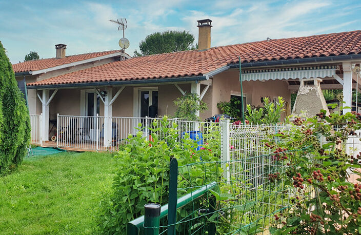 À vendre : Maison contemporaine P8 près d'Auch (Gers - 32) — photo 2