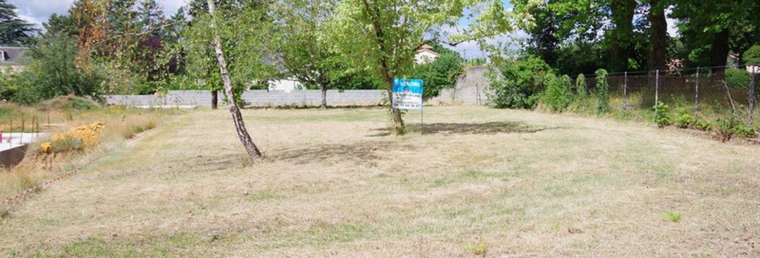 Terrain  1028 m² à vendre à Saint-Julien-l'Ars (86800)