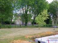 SAINT JULIEN L’ARS Terrain de 1028 m² libre de constructeur à viabiliser — photo 3