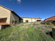 CORPS DE FERME ET DÉPENDANCES À RÉNOVER. 720 M2 AU TOTAL. — photo 4