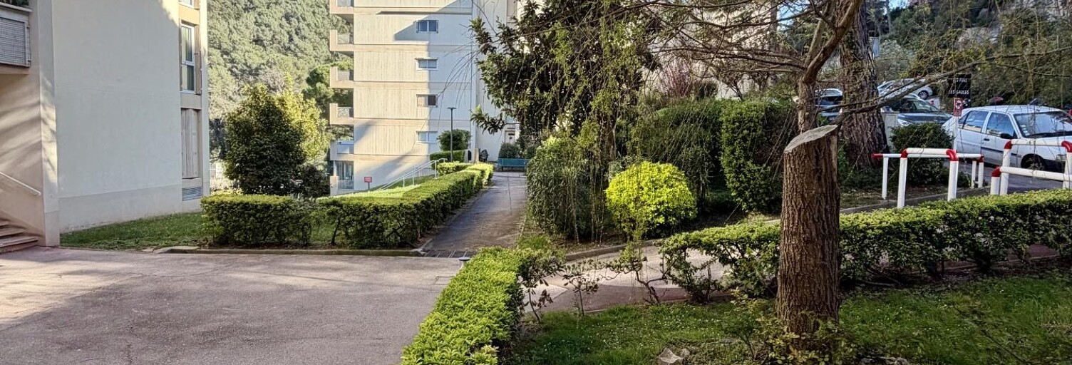 Appartement 1 Pièce 10 m² à louer à Marseille 9 (13009)