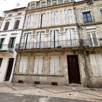 Immeuble  234000 €