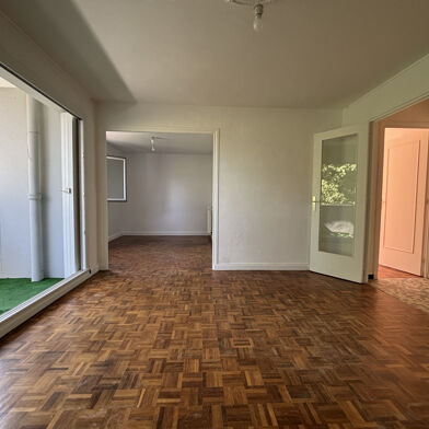 Appartement 4 pièces 1150 €