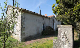 Maison 6 Pièces 290 m² à vendre à Saint-Pierre-du-Chemin (85120)