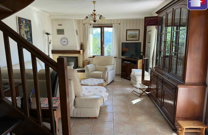 Vente maison 6 pièces 135 m² Foix (09000) — photo 4