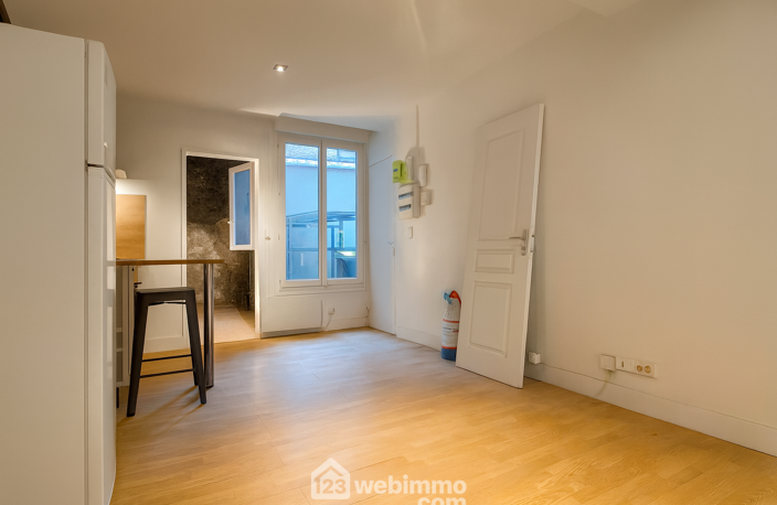 Appartement - 33m² - Reims — photo 3