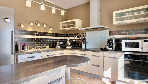 Villa / Maison 6 pièces  à vendre Toulon 83000