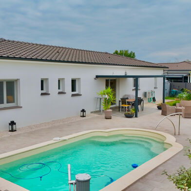 Maison 5 pièces 329000 €