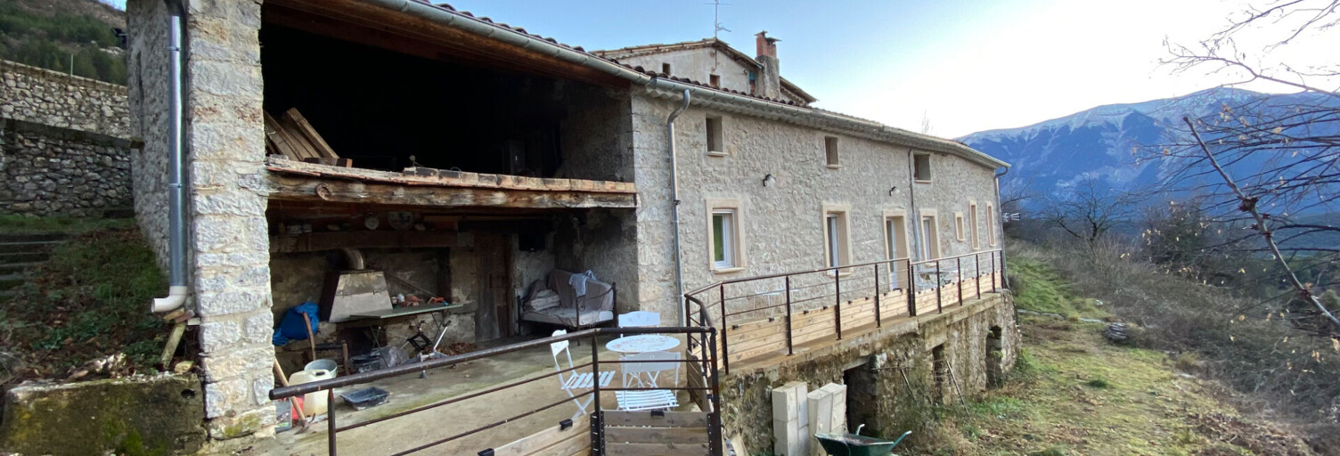 Maison 10 Pièces 200 m² à vendre à Plaisians (26170)