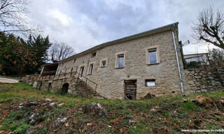 Maison 10 Pièces 200 m² à vendre à Plaisians (26170)