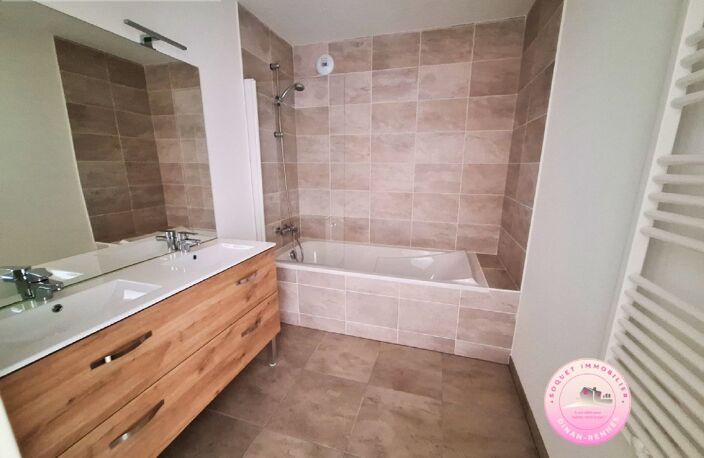 A VENDRE - LE RHEU- APPARTEMENT T4 DE 85m² — photo 4