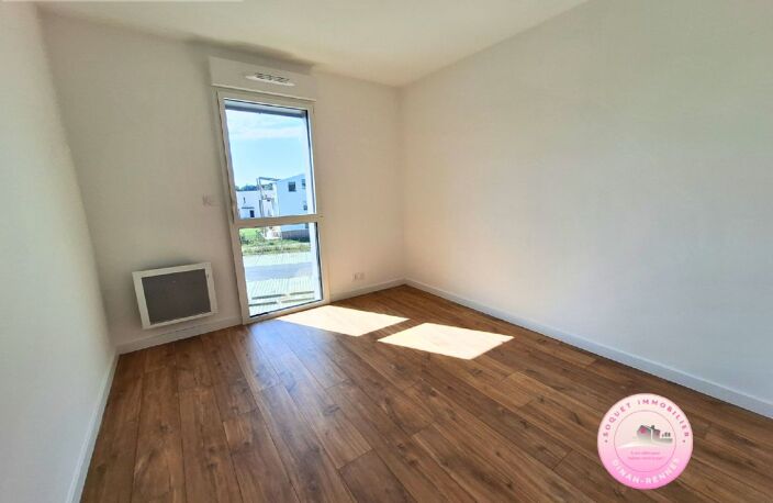 A VENDRE - LE RHEU- APPARTEMENT T3 DE 63,40m² dernier étage — photo 5