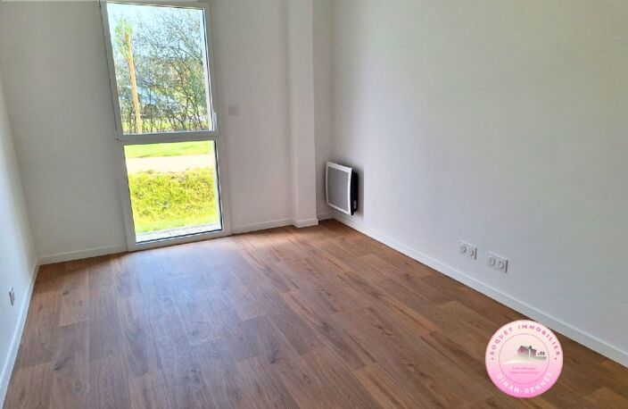 A VENDRE - LE RHEU- APPARTEMENT T3 DE 65,25m² en rez-de-jardin — photo 5