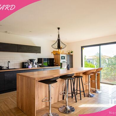 Maison 7 pièces 406000 €