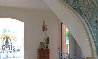 Maison  500 m² à vendre à Mougins (06250)