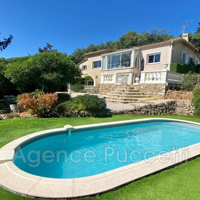 Maison 4 pièces 760000 €